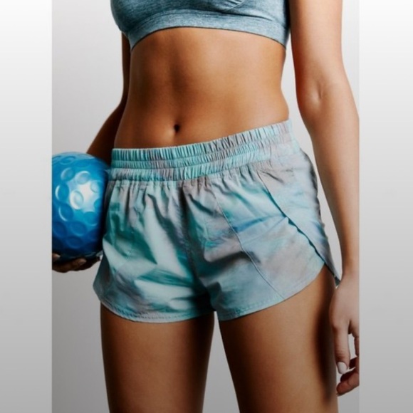 Free People Sea Mist To Dye For Running Shorts Sz M - Picture 1 of 8